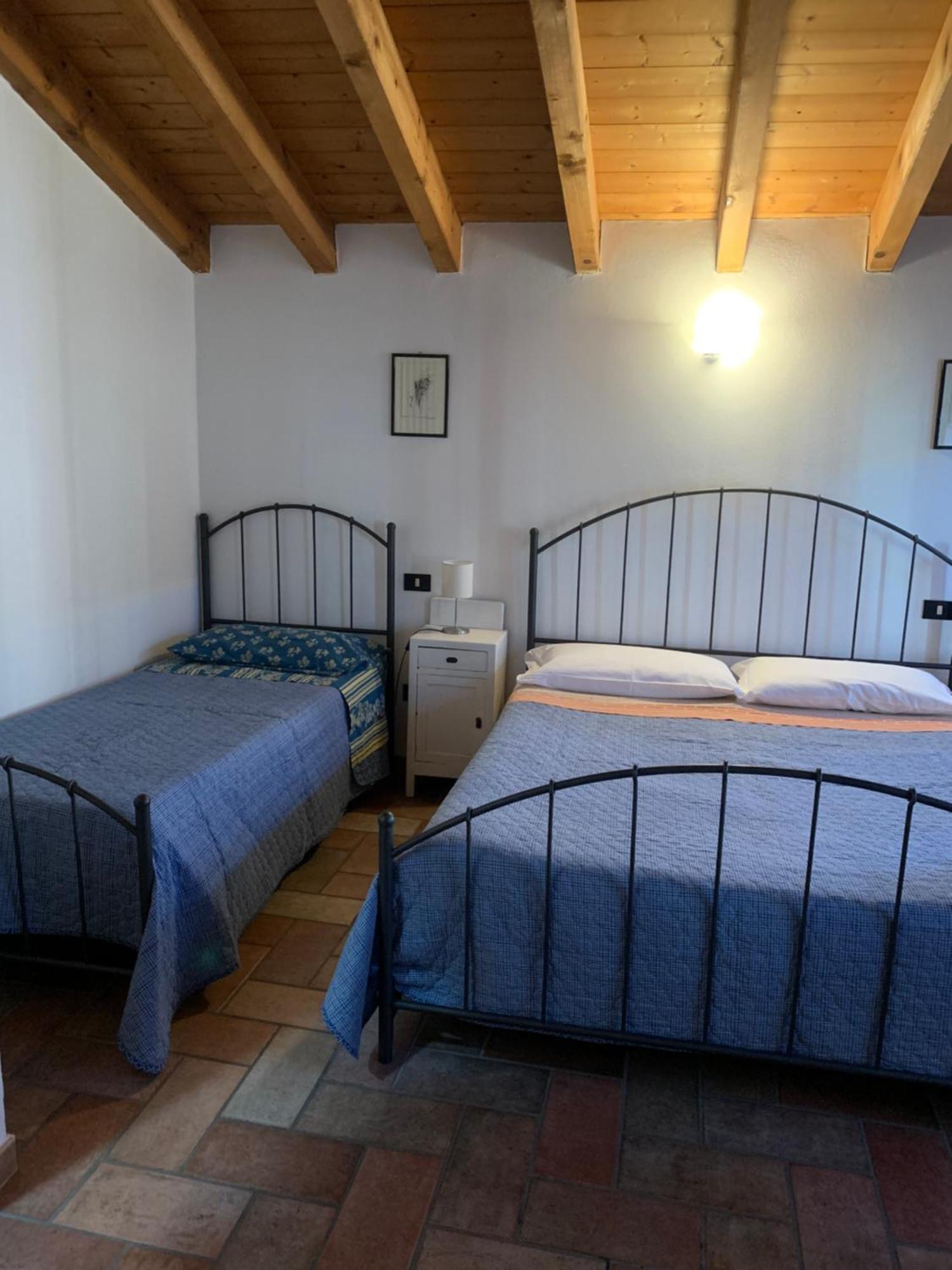 Agriturismo Case In Collina Volta Mantovana Eksteriør bilde