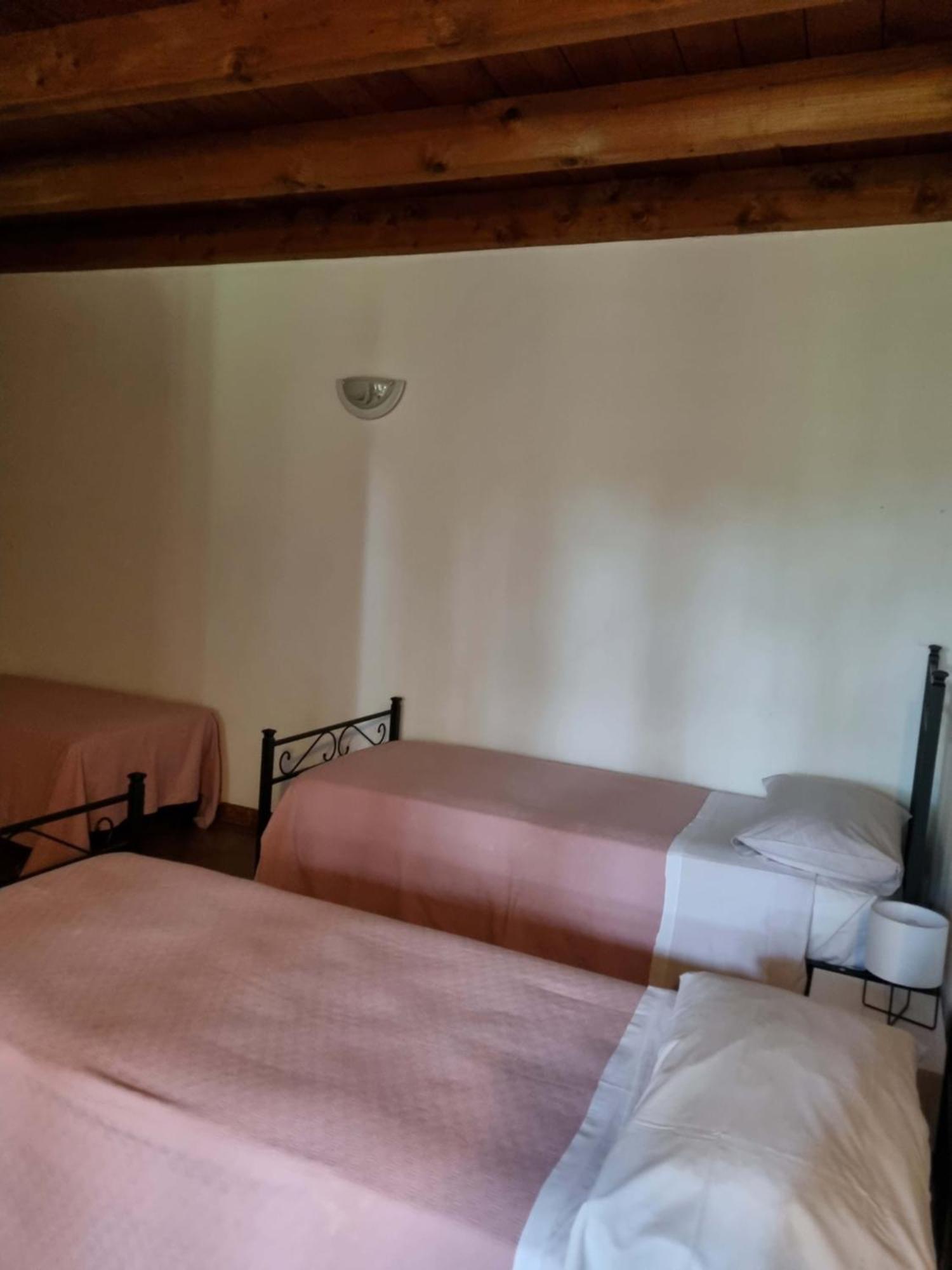 Agriturismo Case In Collina Volta Mantovana Eksteriør bilde